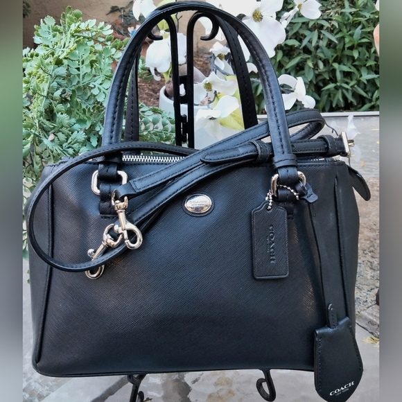 Coach Peyton Black Leather Double Zip Crossbody - Picture 2 of 11